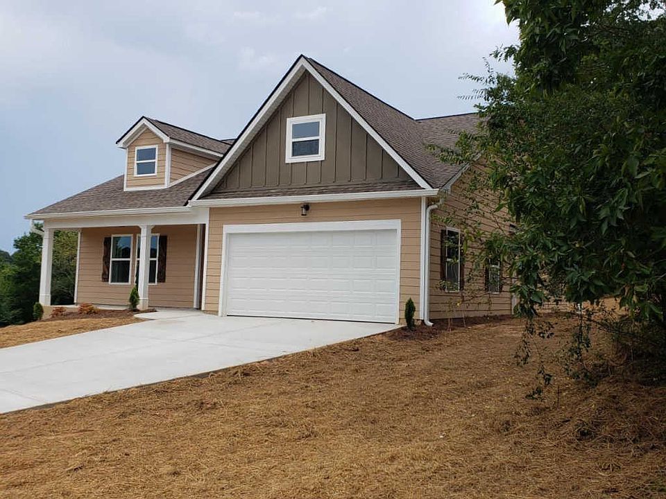 1st image of 8 Heartland Meadows Dr