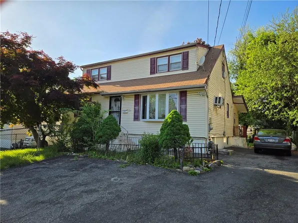 23 E Hickory Street, Spring Valley, NY 10977