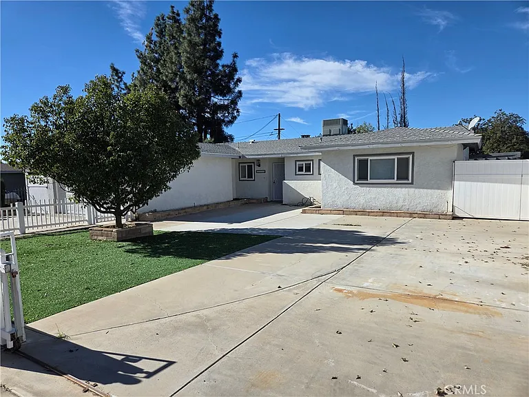 11889 Kilgore St — Photo 8