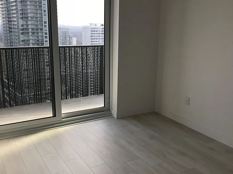 8 Eglinton Ave E #3509 — Photo 6