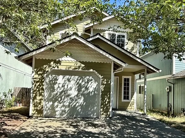88 NW Lopez Ln, Bremerton, WA 98311