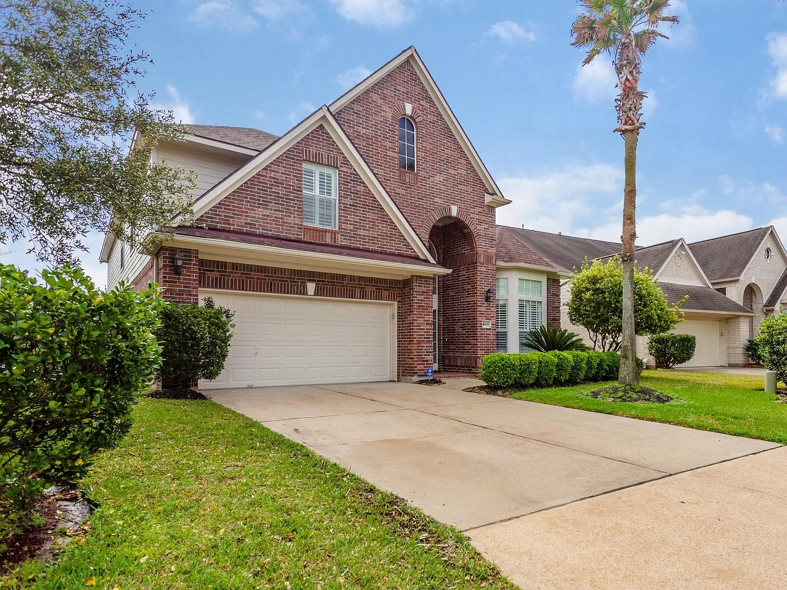 4 bed, 3.5 bath, $4,950 — Photo 2