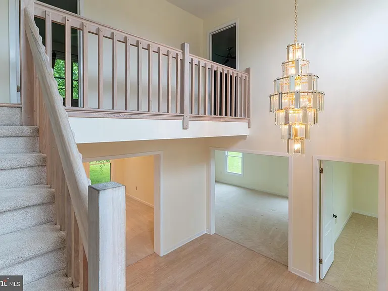 56 W Windrose Dr — Photo 41