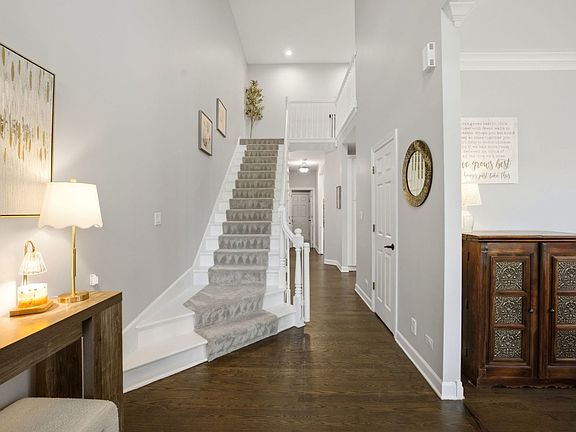 4th image of 4359 Canterbury Ct