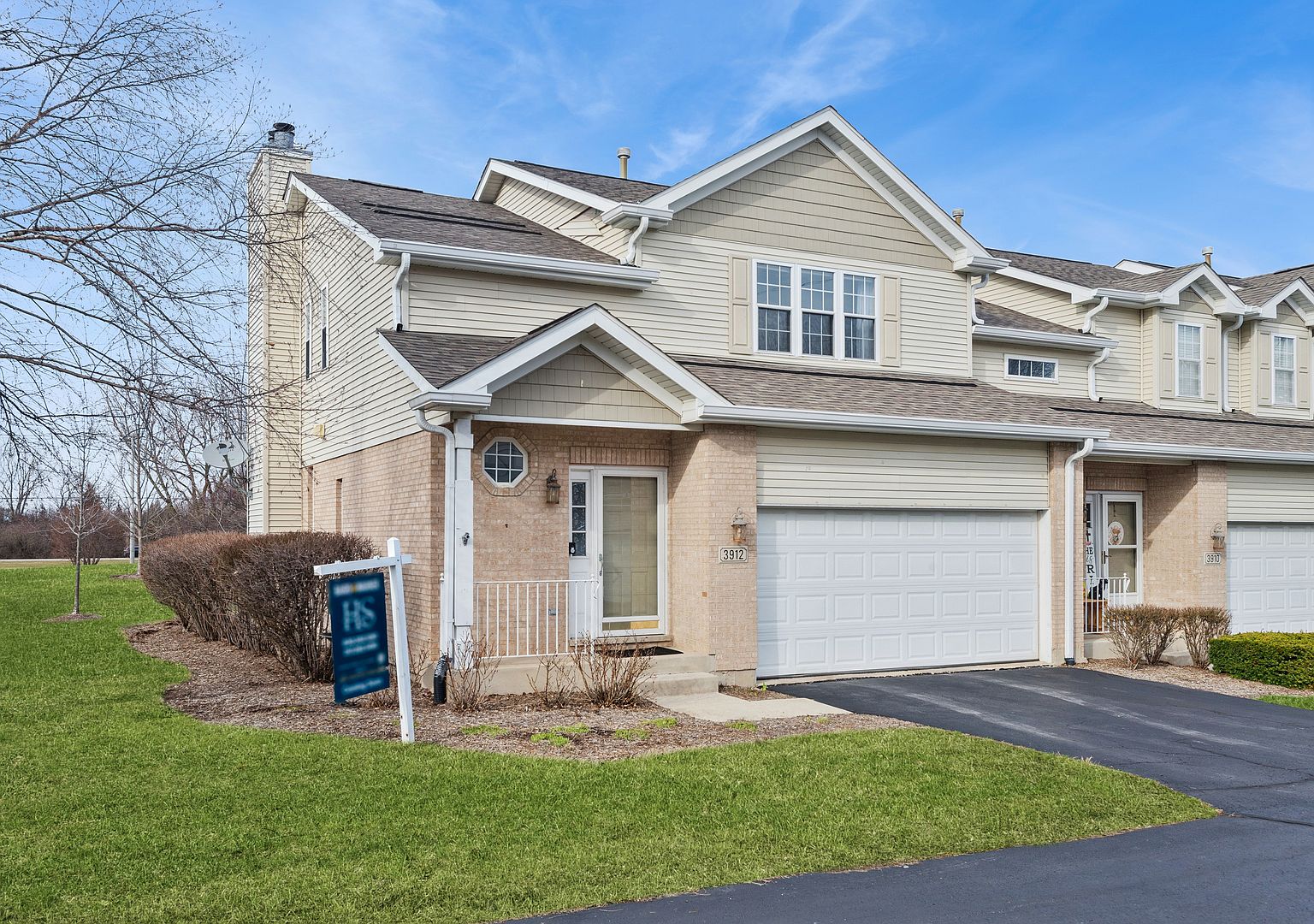 NIID　FinoⅤ 3912 Pathfinder Ln, Joliet, IL 60435 | Zillow