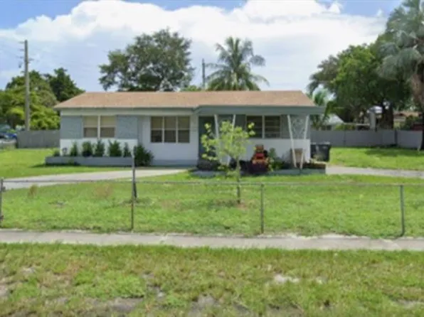 831 N 72nd Way, Hollywood, FL 33024