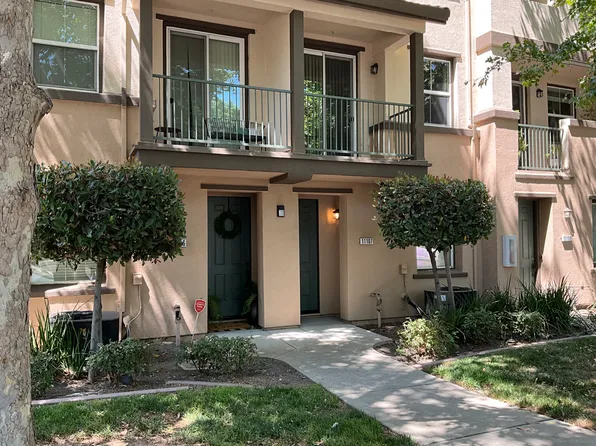 50 Regency Park Cir, Sacramento, CA 95835
