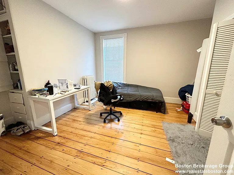 9 Mount Pleasant Ave #2 — Photo 3