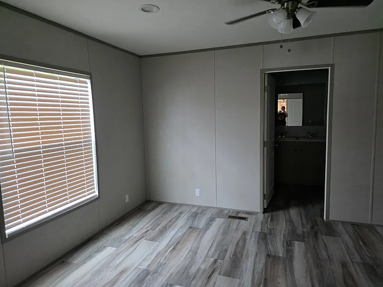 12 Bailey Ln — Photo 11