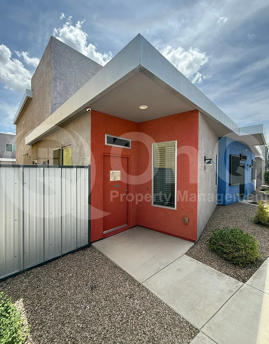 2 bed, 2.5 bath, 1363 sqft, $1,849 — Photo 3