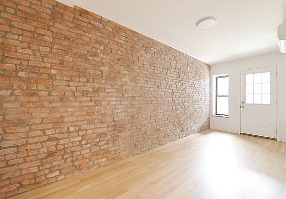 5th image of 594 Mac Donough St #1