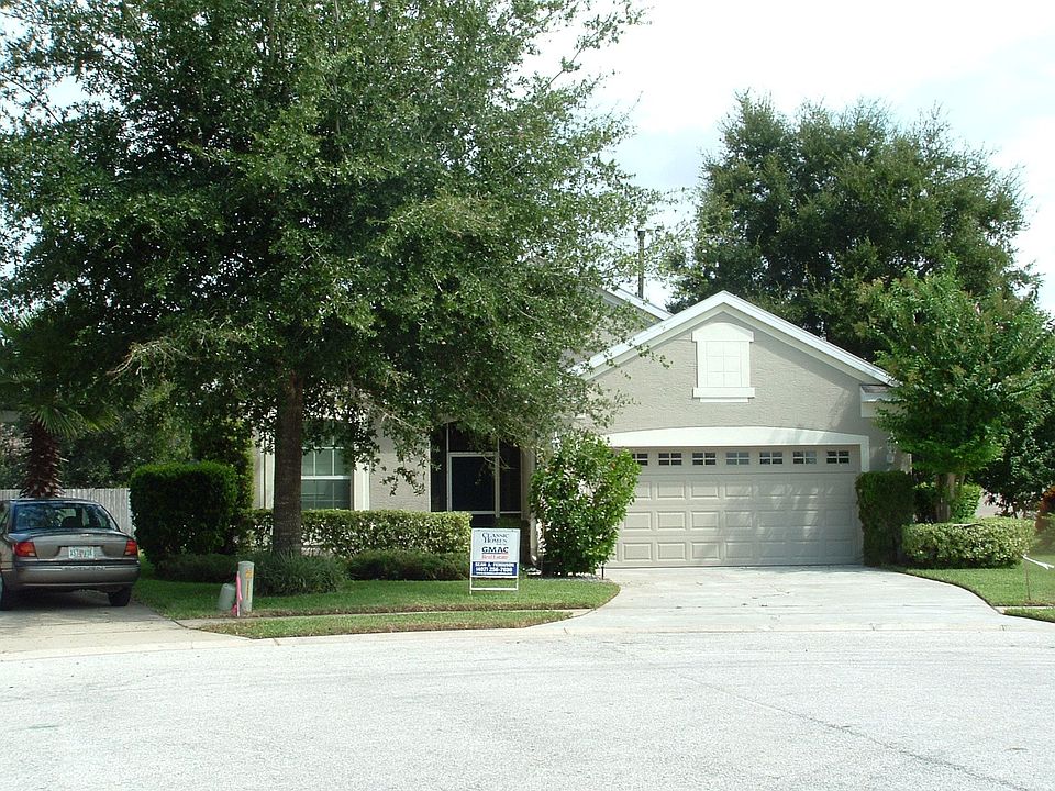 1st image of 15866 Pine Lily Ct