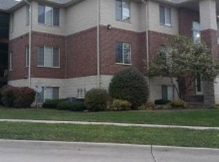 360 Camden Rd, Iowa City, IA 52245