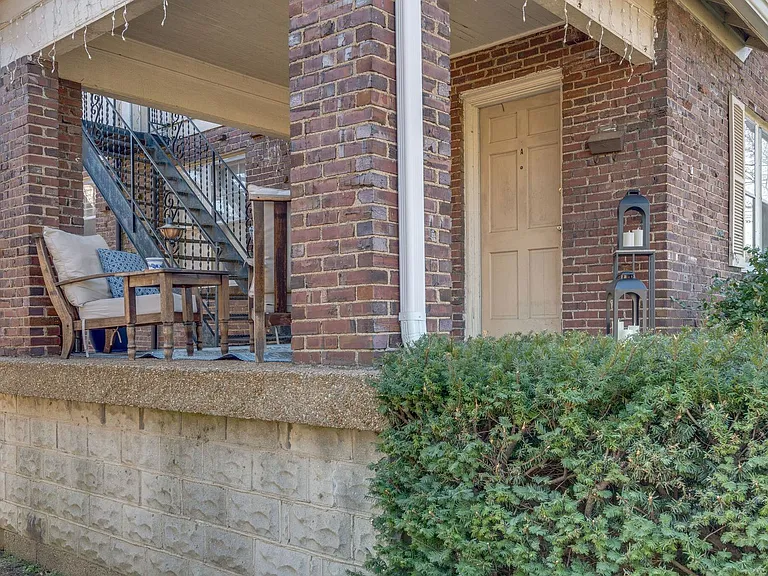 2512 Natchez Trce #A — Photo 4
