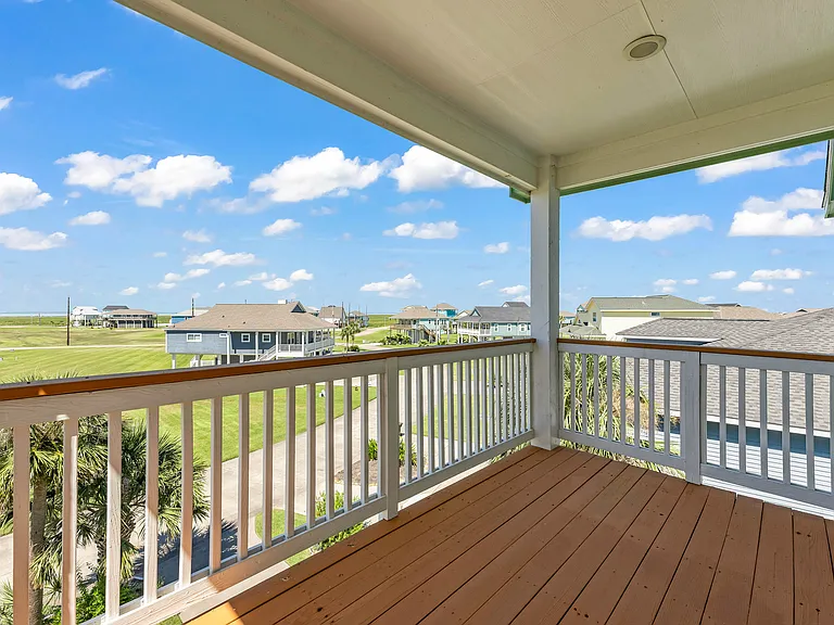 25043 Sausalito Dr — Photo 30