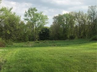 2063 Parma Ln, Akron, OH 44312