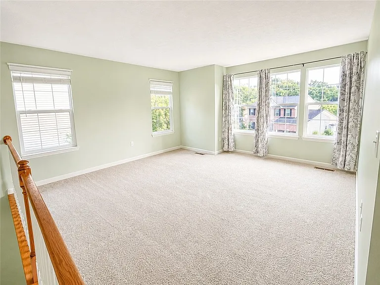 1619 Norman Dr — Photo 26