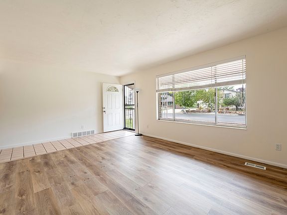 4th image of 2930 W Bedford Rd