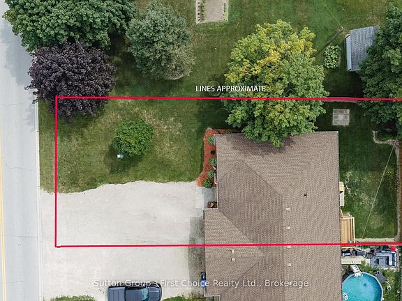 4th image of 56 Huron Rd