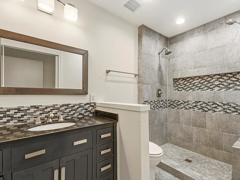 830 Seacliff Dr — Photo 13