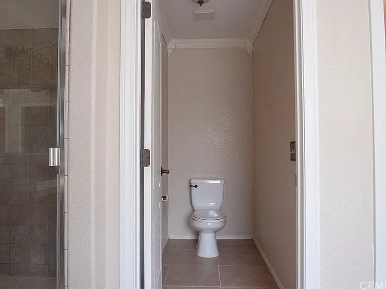 12661 Shorewood Ln — Photo 30