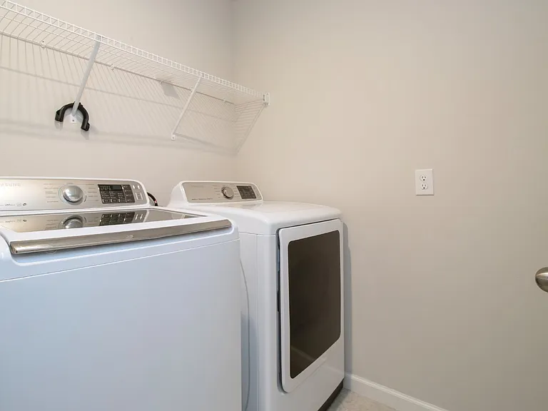11518 Rolling Green Dr — Photo 44