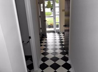 671 Arbor Ln, Warminster, PA 18974