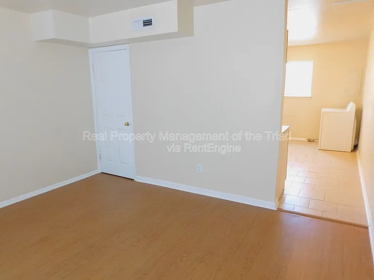 4216 Parker St #G — Photo 4