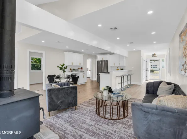 882 Radio Road, Little Egg Harbor, NJ 08087