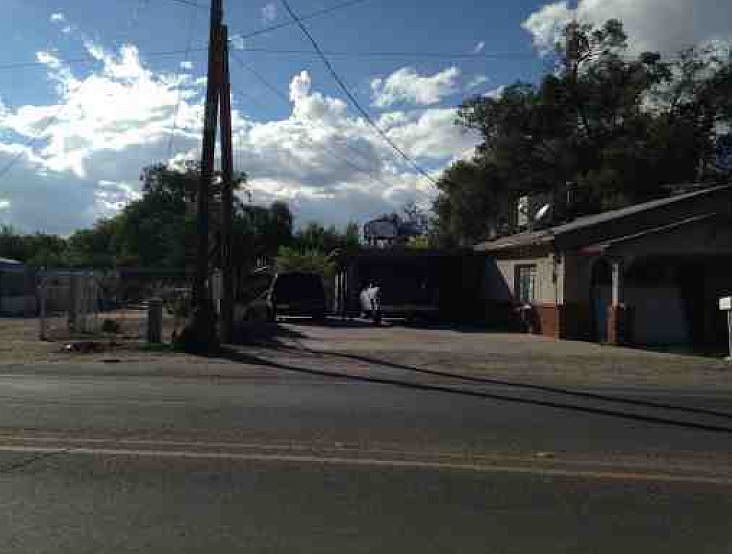 2nd image of 5725 Isleta Blvd SW