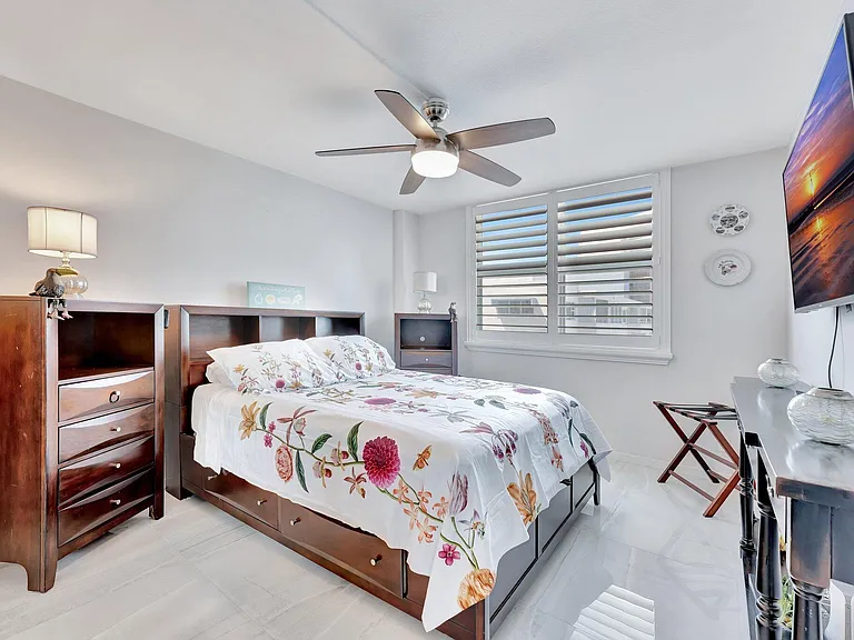1900 S Ocean Blvd #8G — Photo 19