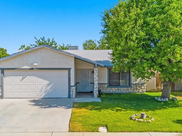 1123 Herzel Ave, Lancaster, CA 93535
