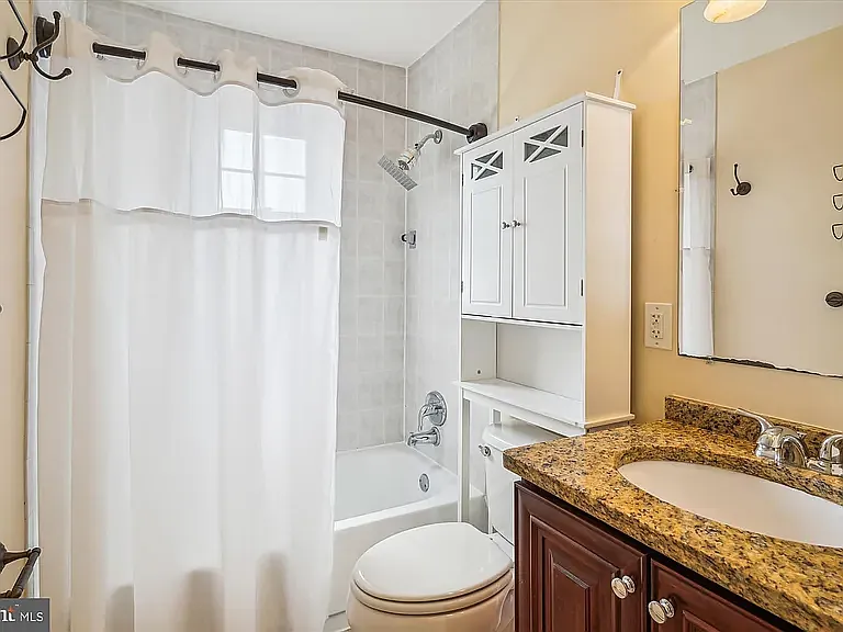 14509 El Rio Ct — Photo 3