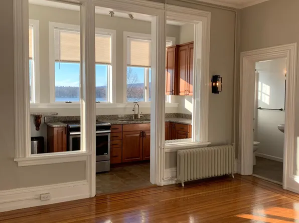 2841 N Front St APT 2, Harrisburg, PA 17110