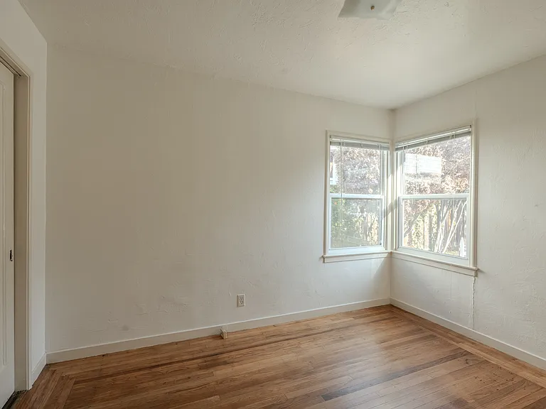 618 Central Ave — Photo 6
