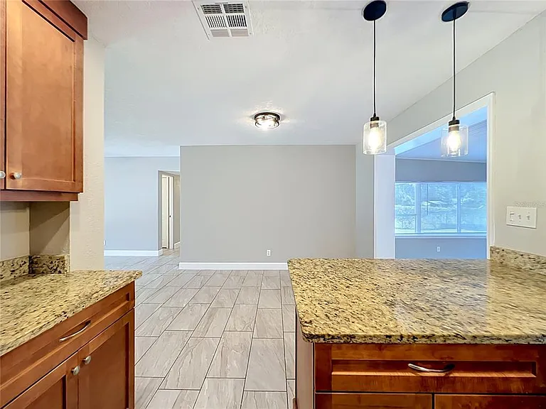 3012 Rogan Rd — Photo 12