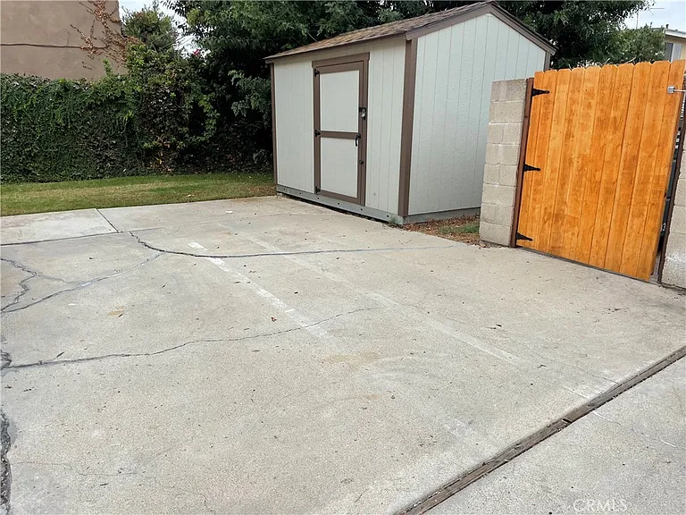 2427 Orange Ave #C — Photo 33