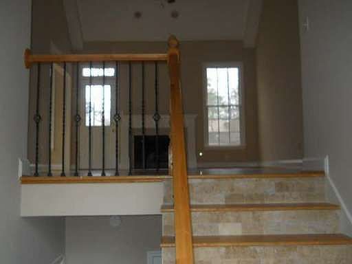 4th image of 1295 Heritage Hills Cir