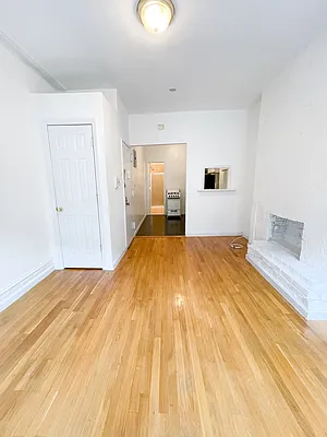 Rented by Urban Real Estate Inc | media 38