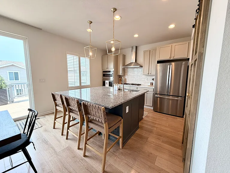 17285 Birds Foot Ave — Photo 6
