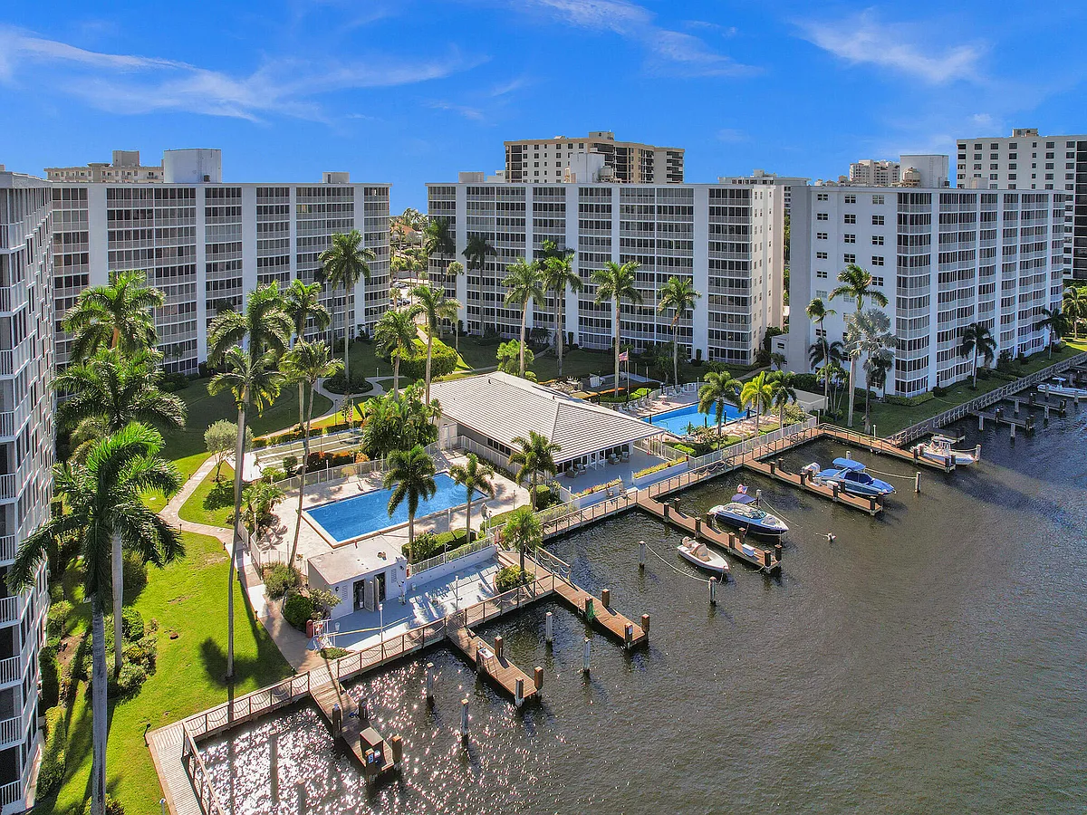 Building Photo - 3310 S Ocean Blvd #629D