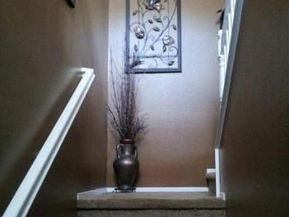3rd image of 25828 Iris Ave Unit A