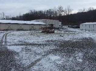 99 McIntyre Rd, Shelocta, PA 15774