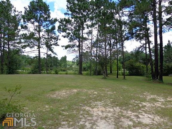 3rd image of 240 Hodges Cir