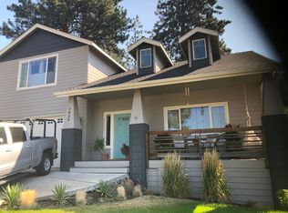 1122 NE 12th St, Bend, OR 97701