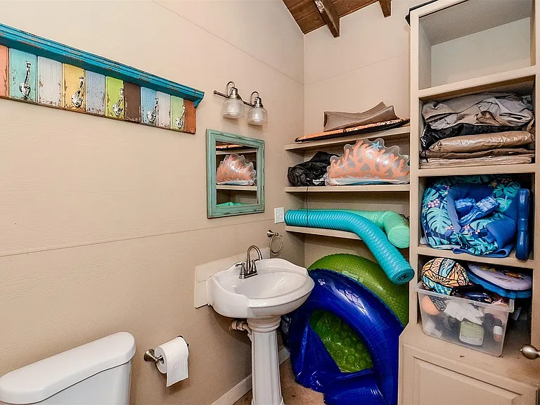 2239 Monarch Terrace Dr — Photo 34