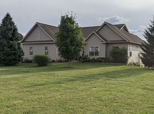 2196 Southway Dr, Grass Lake, MI 49240