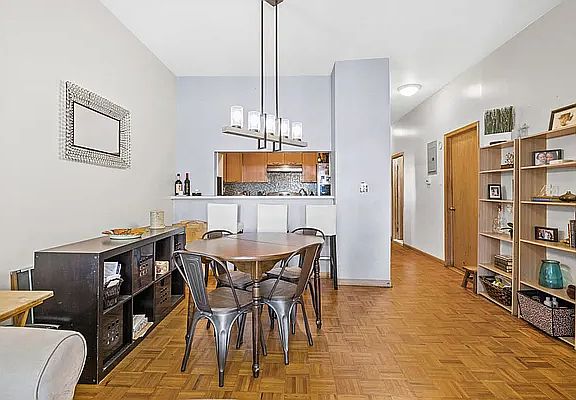3rd image of 650 51st St #2