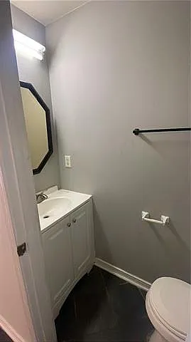 2500 Manson Ave #205 — Photo 6