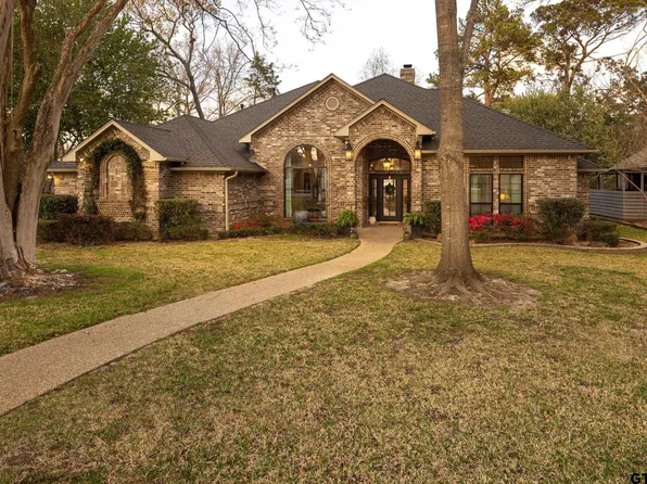 4010 Pinecreek Dr, Tyler, TX 75707